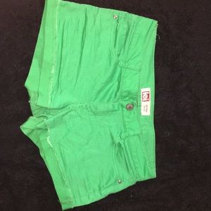 l.e.i. ashley lowrise shorts